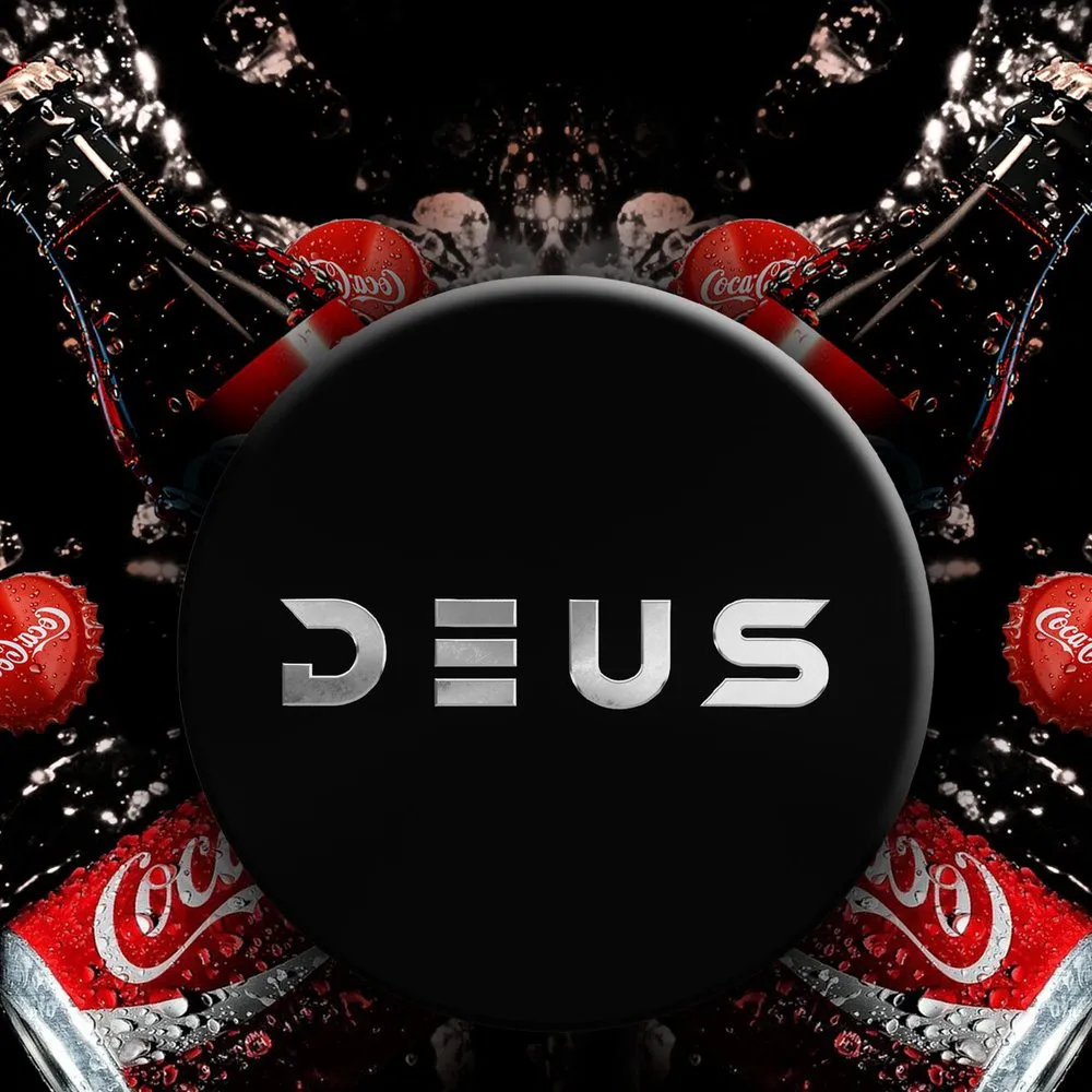 DEUS COLA